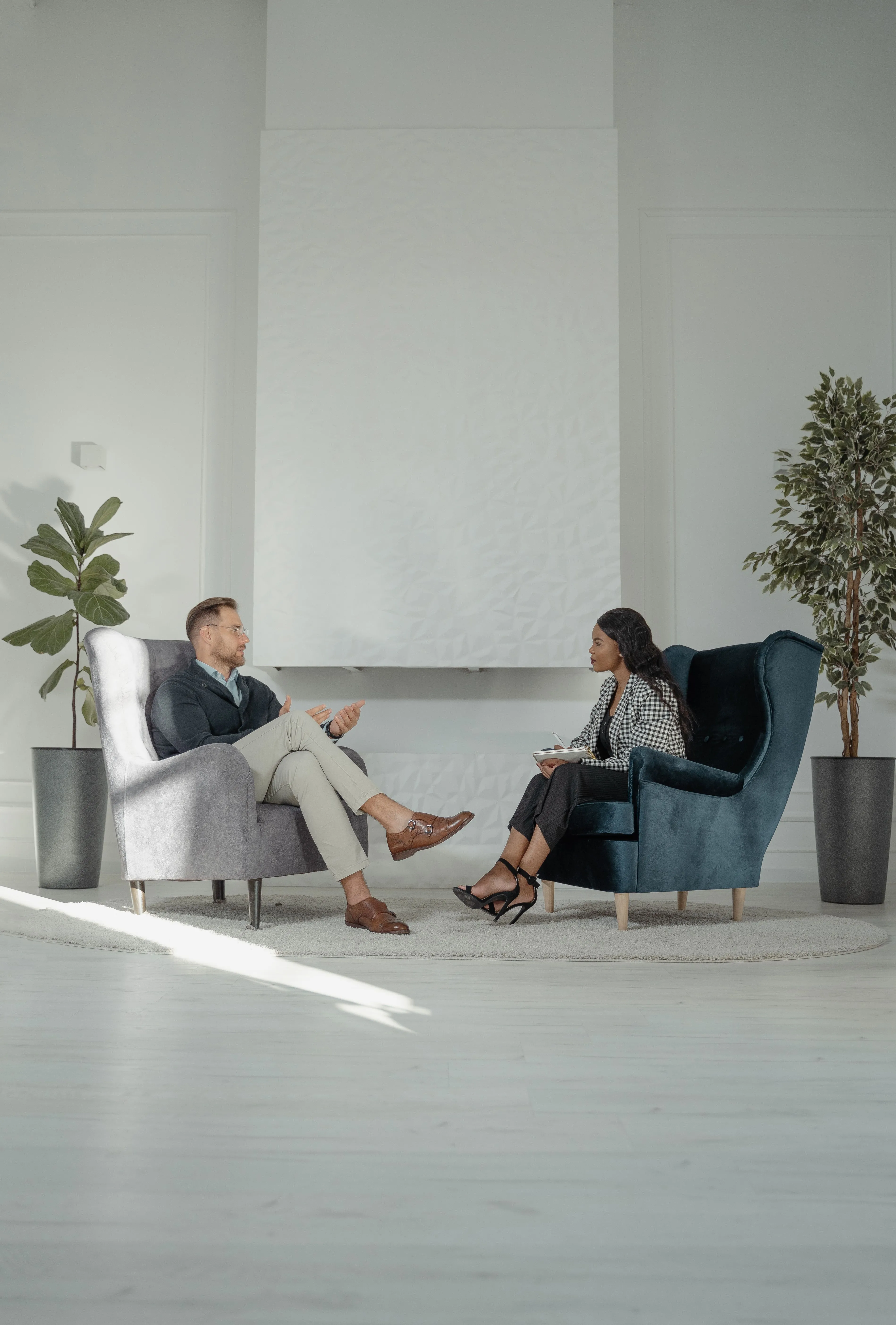 Ruhiger Therapieraum für EMDR und Traumatherapie
